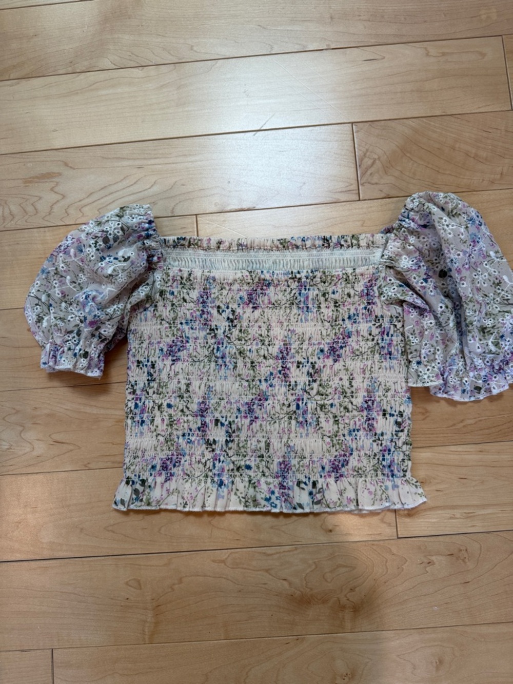 Katie J NYC tween puff sleeve top